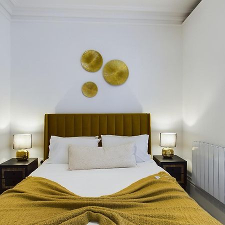 Belle Vue Regency King Size W Free Parking Apartamento Cheltenham Exterior foto