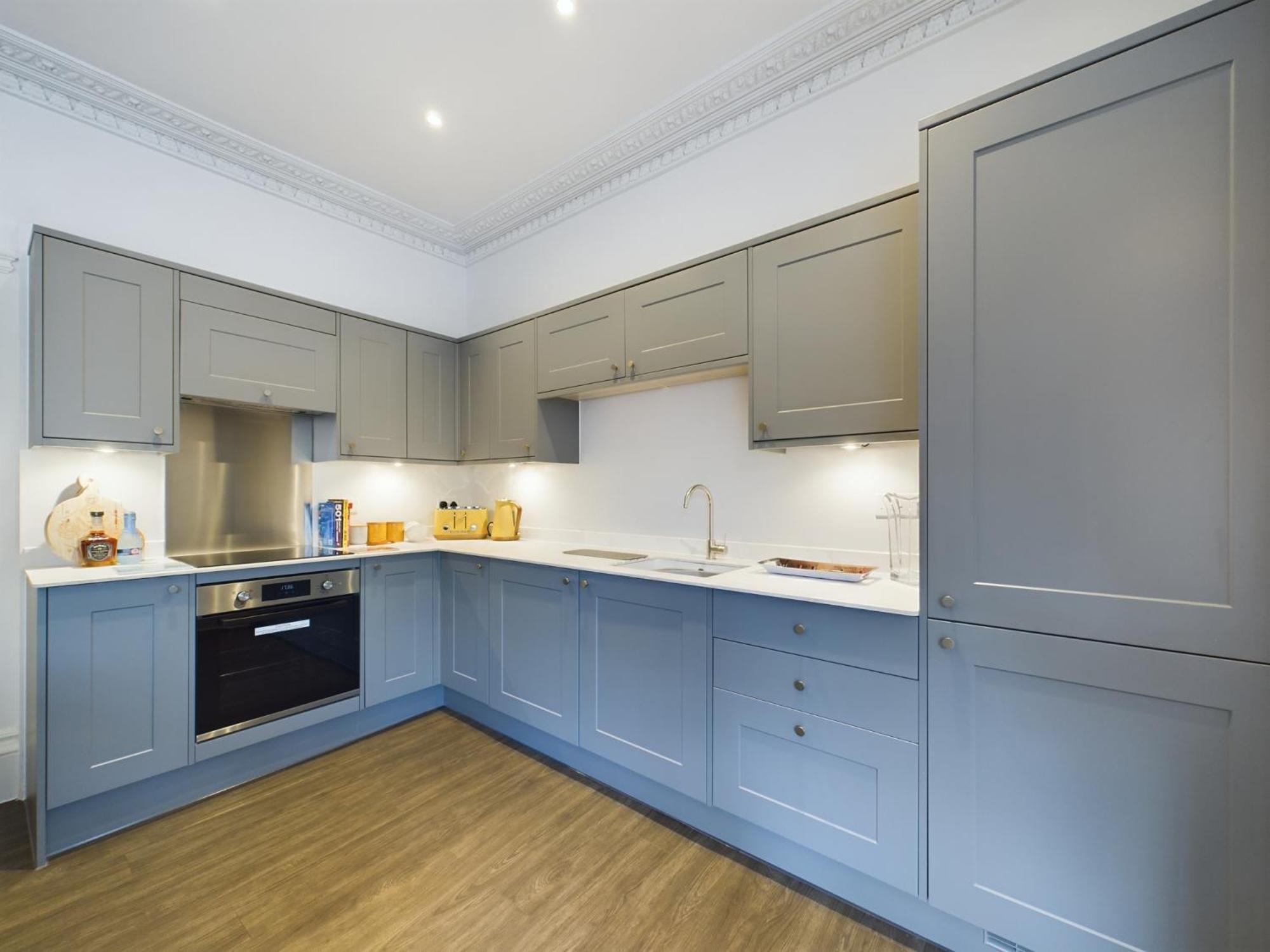 Belle Vue Regency King Size W Free Parking Apartamento Cheltenham Exterior foto